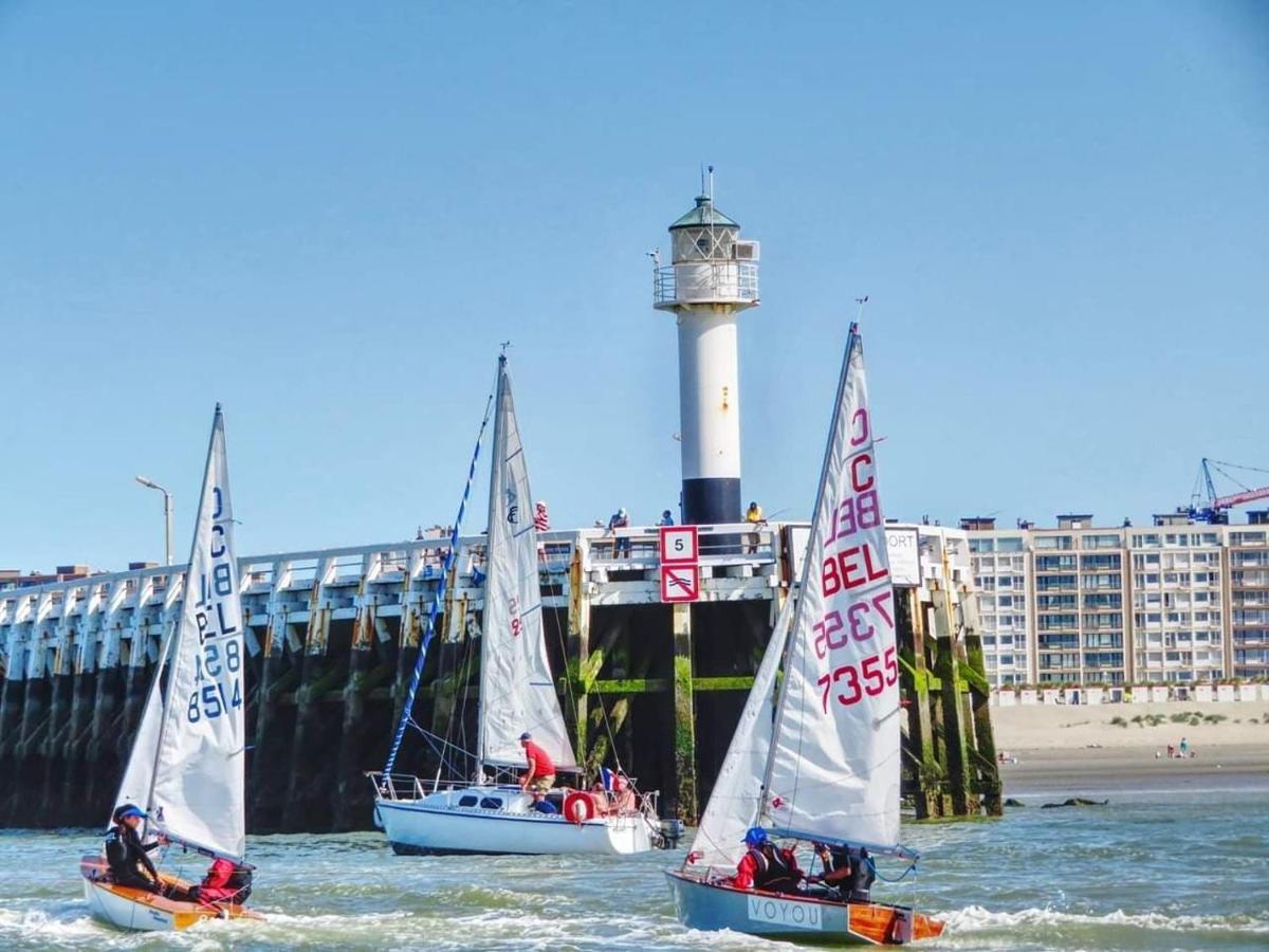 Duplex Villa Capricia Appartement Met Zwembad Nieuwpoort Jachthaven Exteriör bild