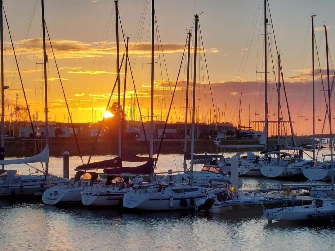 Duplex Villa Capricia Appartement Met Zwembad Nieuwpoort Jachthaven Exteriör bild